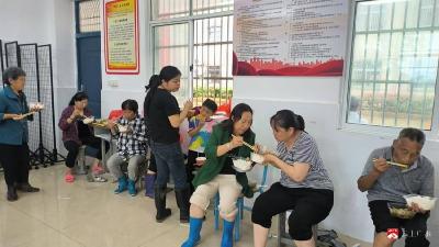 暖心安置护民生 紧急转移保平安 ——陈巷镇全力做好受灾群众安置保障工作