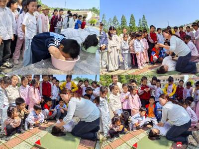 防溺于心 避险于行——蔡河镇小河中心小学开展沉浸式防溺水课间操演练