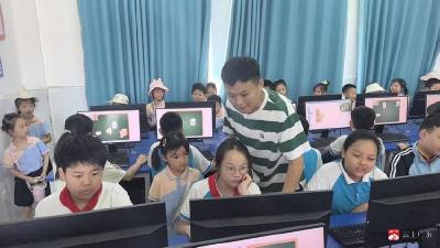 萌娃进校园 初探小学梦  ——幼儿园幼儿走进郝店镇中心小学开展幼小衔接体验活动