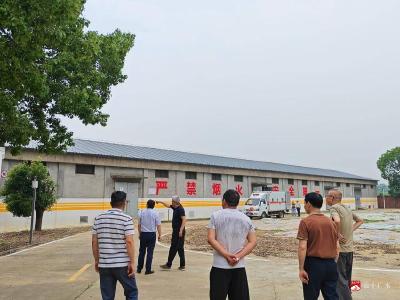 以查促改筑防线  广水市供销社常态化开展烟花仓库安全检查