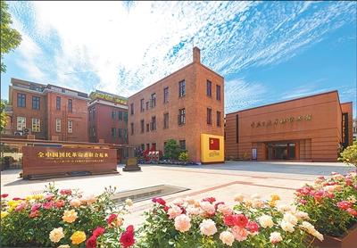 革命洪流记（伟大征程）