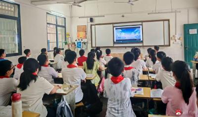 践行低碳理念 共建绿色校园  ——应办一小开展节能减碳系列宣传活动