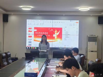 一篇演讲稿，60分钟“群起改之”——长岭镇“月光海大讲堂”首期解锁实战练兵新姿势