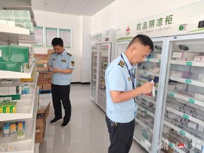 筑牢安全防线 护航端午安康--骆店市场监管所开展节前食品药品安全专项检查