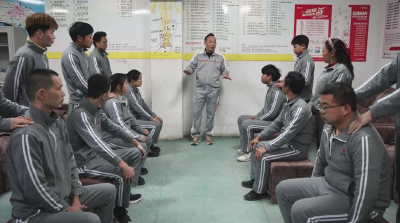 陈义德：难忘桑梓情，为家乡撑起一把“致富伞”