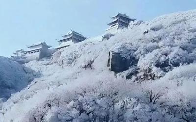 来太白顶，感受冰雪世界的柔情浪漫！