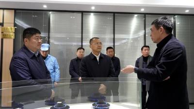 聚力建支点 夺取开门红｜随县：春节招商“不打烊” 奋力拼搏“开门红” 