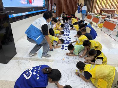 从“宣讲台”到“书画卷”，常青花园的孩子们这样诠释国安