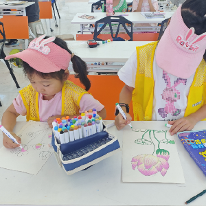 深化“五社联动” 公益托管托起多彩暑期