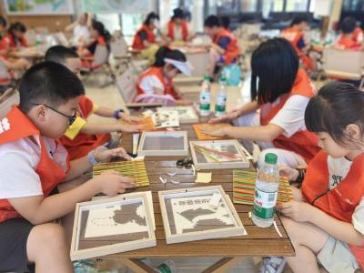 传承非遗技艺，巧手编织童趣