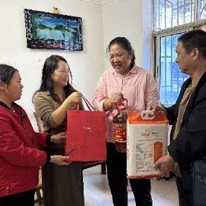 月满中秋情更浓！吴兴社区走访慰问困难退役军人