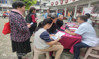 田园社区开展“健康零距离，温暖在身边”义诊活动