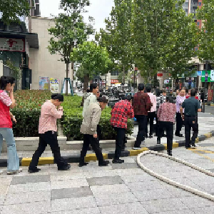 径河街稻香社区：联合物业开展消防演练 筑牢安全防火墙