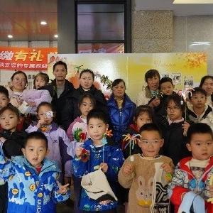 径河街金北社区：这场亲子手工局 把温暖“钉”在了KT板上