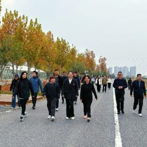 梧桐雨畔健步逐光，职工聚力携手同行——将军路街举办健身徒步活动