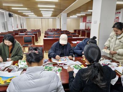 径河街十字路社区：疗愈时光 为社区工作者暖心“充电” 开展工作者心理团辅活动