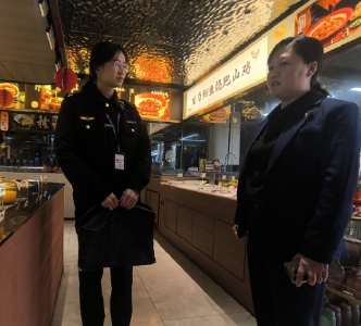 区市场监督管理局开展年夜饭餐桌文明检查