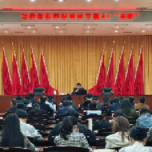 东西湖区开展“提笔能写 AI赋能”专题培训　助力组工宣传队伍能力跃升