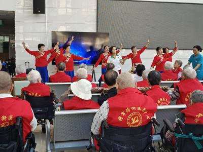 深化养老服务实践，将军路社区母亲节暖心行动