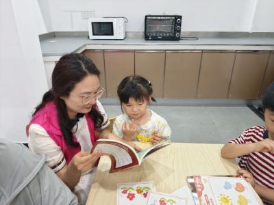 径河街石家坡社区：书香伴成长 阅读暖童心 ——社区妇联依托小候鸟基金助力儿童阅读推广