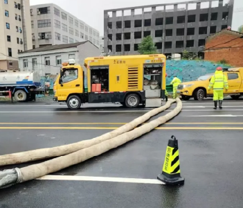 闻“汛”而动！东西湖多部门联动备战本轮强暴雨