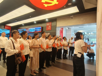深学实干树政绩 凝心聚力践承诺——常青花园第五、第六社区联合开展迎“七一”特色主题党日活动