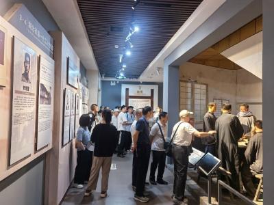 电犁社区开展主题党日教育活动