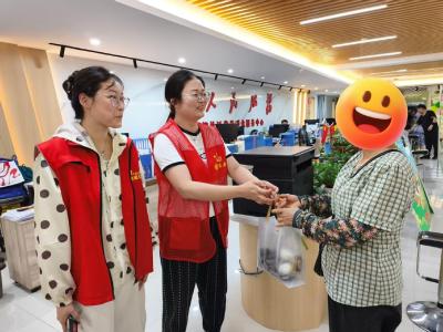 杨柳社区“雅韵杨柳·风雅端午集”端午主题游园会热闹举办