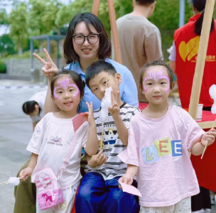 童趣飞扬暖人心，刘家墩社区妇联联合物业开展六一活动
