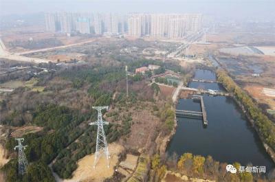 我为群众办实事丨蔡甸：高压线塔顺利“搬家” 为小区居民出行“腾位”