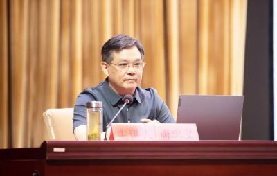 蔡甸区举办“汉江论坛”报告会：全面推进流域治理和共同缔造两大行动 