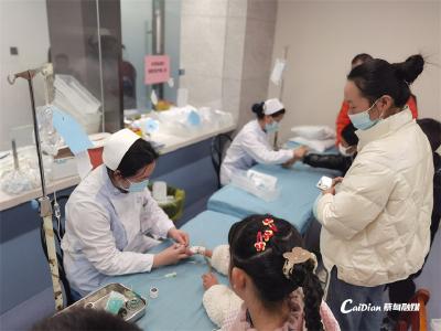 方便群众就医  蔡甸多家医院优化就诊流程、减少患者奔波