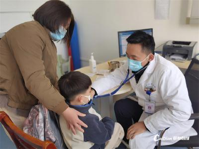  增设诊室 门诊延时……蔡甸医疗系统积极应对儿童就诊高峰