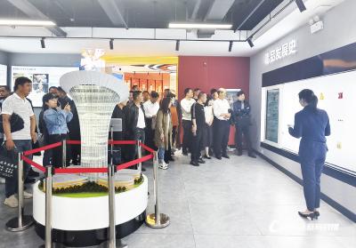 蔡甸侏儒山街道：观摩取经学经验 筑牢禁毒防线