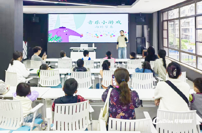 “FUN肆”周末 中法城同济社区青少年公益课堂开课