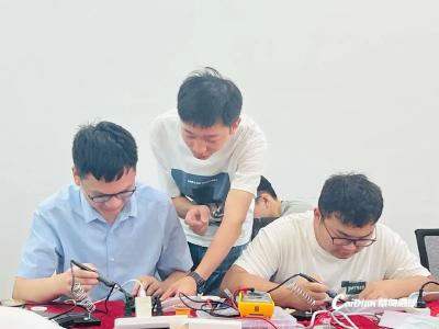 华科大学子蔡甸暑期实践激扬青春