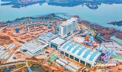 武汉城建水世界度假乐园试运营倒计时  800余名建设者全力冲刺