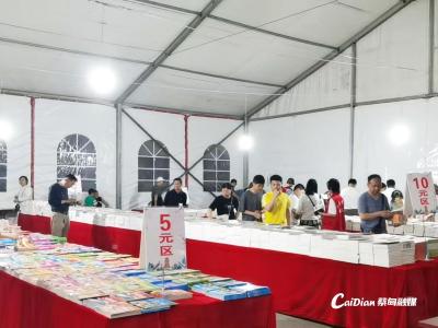 书香溢蔡甸 惠民书展“阅”见美好