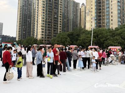 汉服游园·非遗夜集！蔡甸千余居民穿越宋韵迎端午