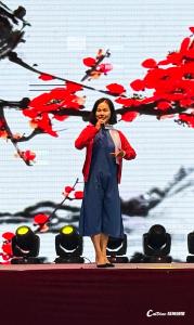 蔡甸：主题文艺演出进军营 共叙军民鱼水情