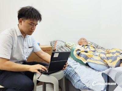 暖心服务到床边，银行特殊“出诊”解民忧