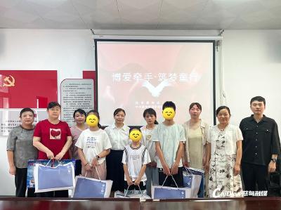 民革蔡甸区工委开展困难儿童助学活动