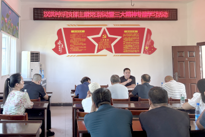 退役不褪色！“兵支书”陈凡：田间实干显担当