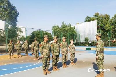 退役不褪色！村书记涂建勇扎根乡土写忠诚