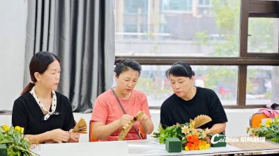 以花为媒，蔡甸社区治理有“馨”招