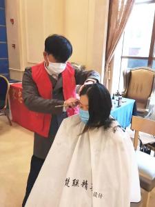 第500场志愿服务：武汉市最佳志愿服务组织湖北省肢残协会宋忠桥志愿服务队走进蔡甸松岭村