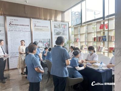 蔡甸：党建注入“红色动力” 亿元楼宇既“暖”又“活”