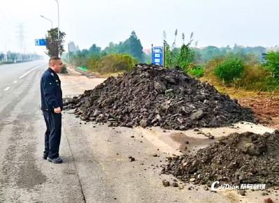 夜间跨区偷倒建筑垃圾？蔡甸警方：拘留！