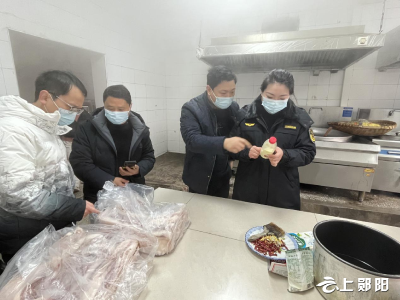 严守线 办“食”事 护航校园食品安全