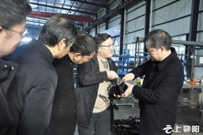 郧阳区财政局：“望闻问切”为企业精准把脉开良方